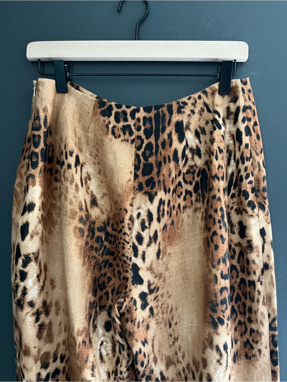 Vintage Leopard Print High Waist Slim Tapered 100% Linen Pants - Brown & Black - Picture 5 of 13